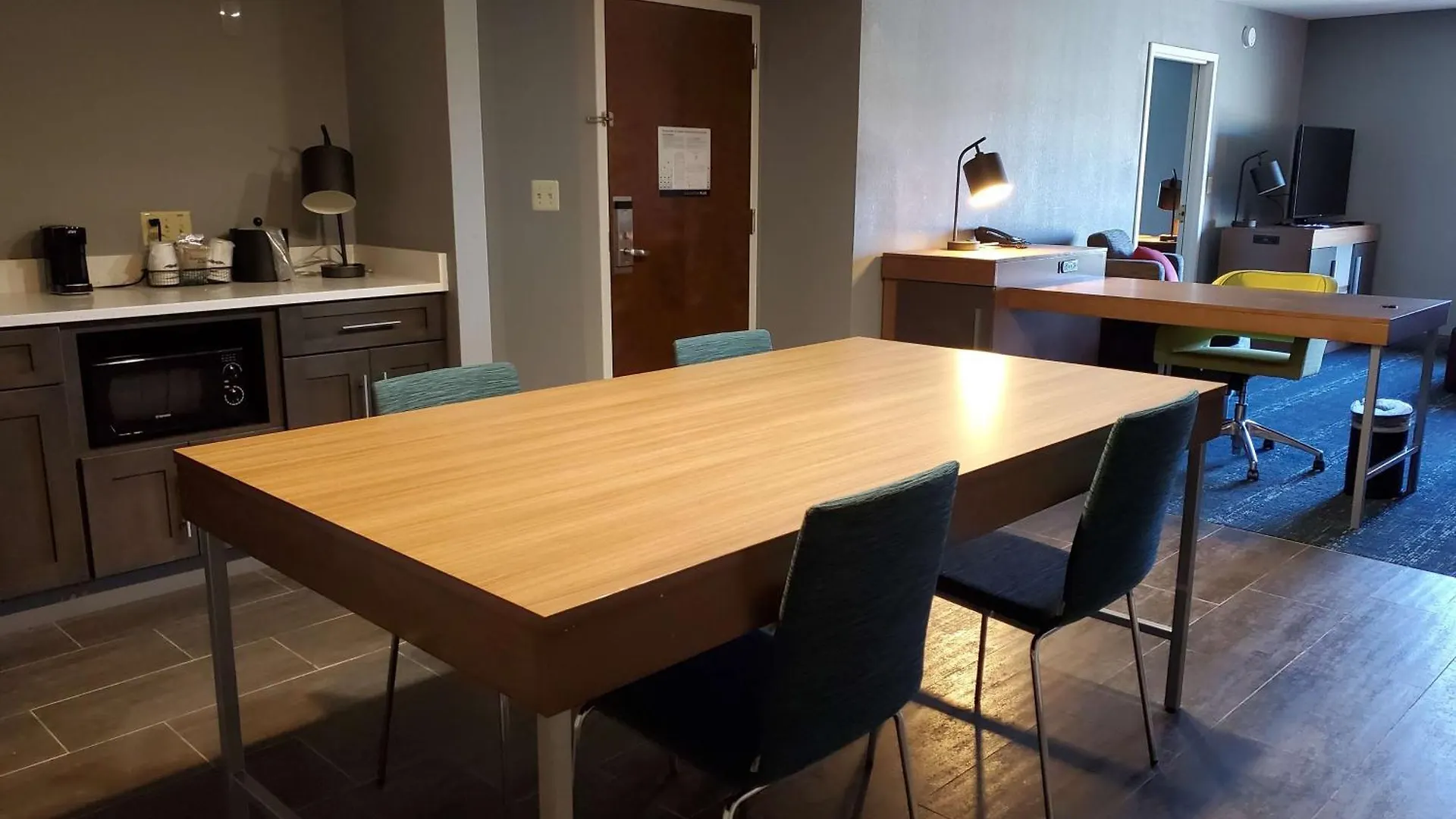 Hampton Inn & Suites Newtown Yardley 3*,  United States
