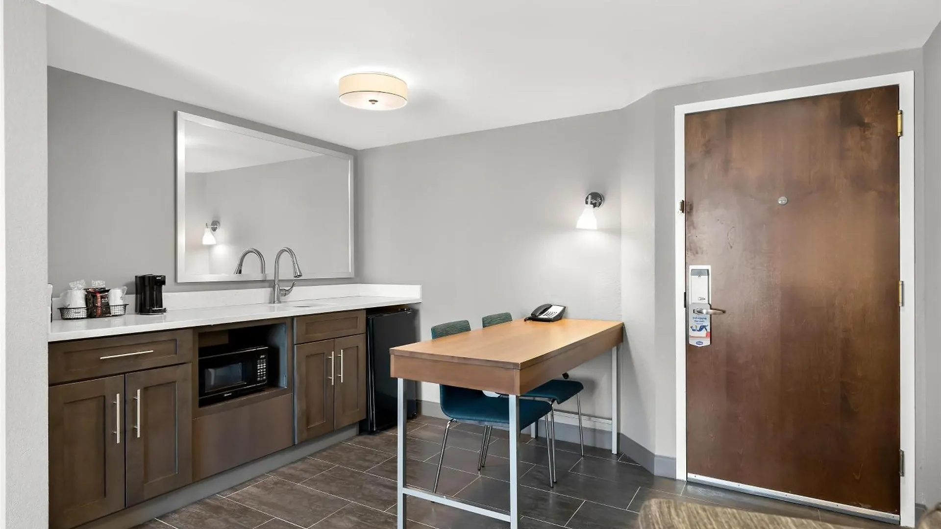 Hampton Inn & Suites Newtown Yardley