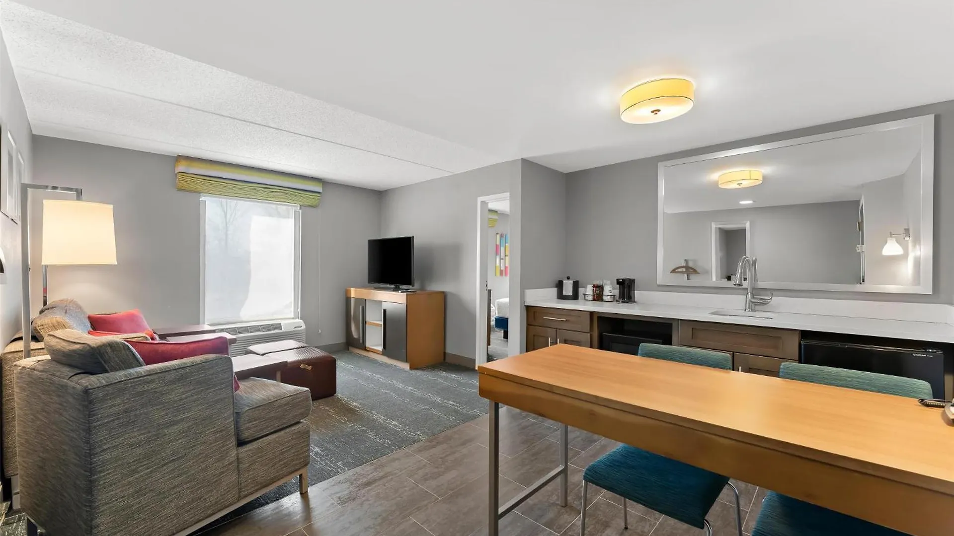 Hampton Inn & Suites Newtown Yardley 3*,  United States